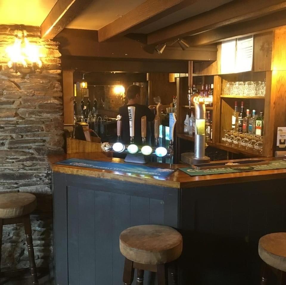 The Dolphin Inn Kingsbridge  Chambre photo